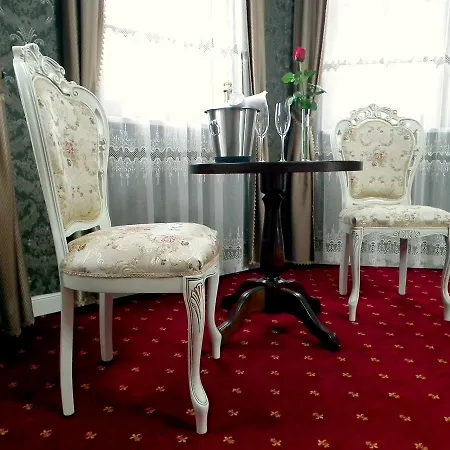 Borostyan Medhotel Hotel