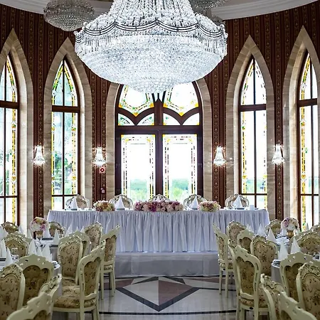 Borostyan Medhotel Hotel