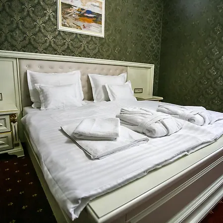 Borostyan Medhotel Hotel