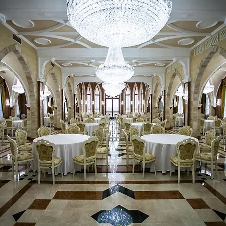 Borostyan Medhotel Hotel
