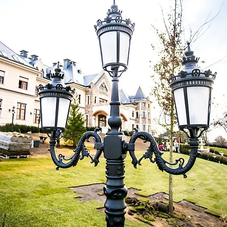 ホテル Borostyan Medhotel 4*